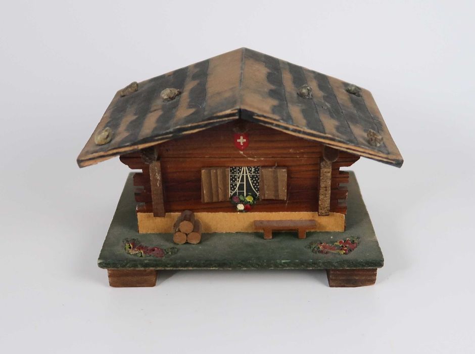 Caixa de música Swiss Chalet 1962