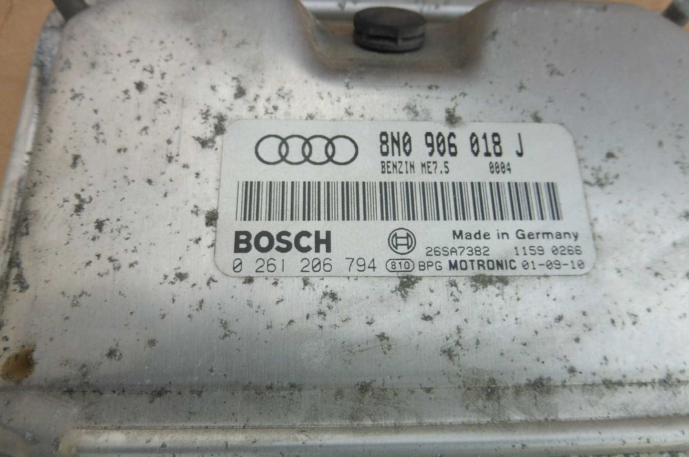 Komputer  Silnika  ECU AUDI S3 1.8 T 8L bam amk