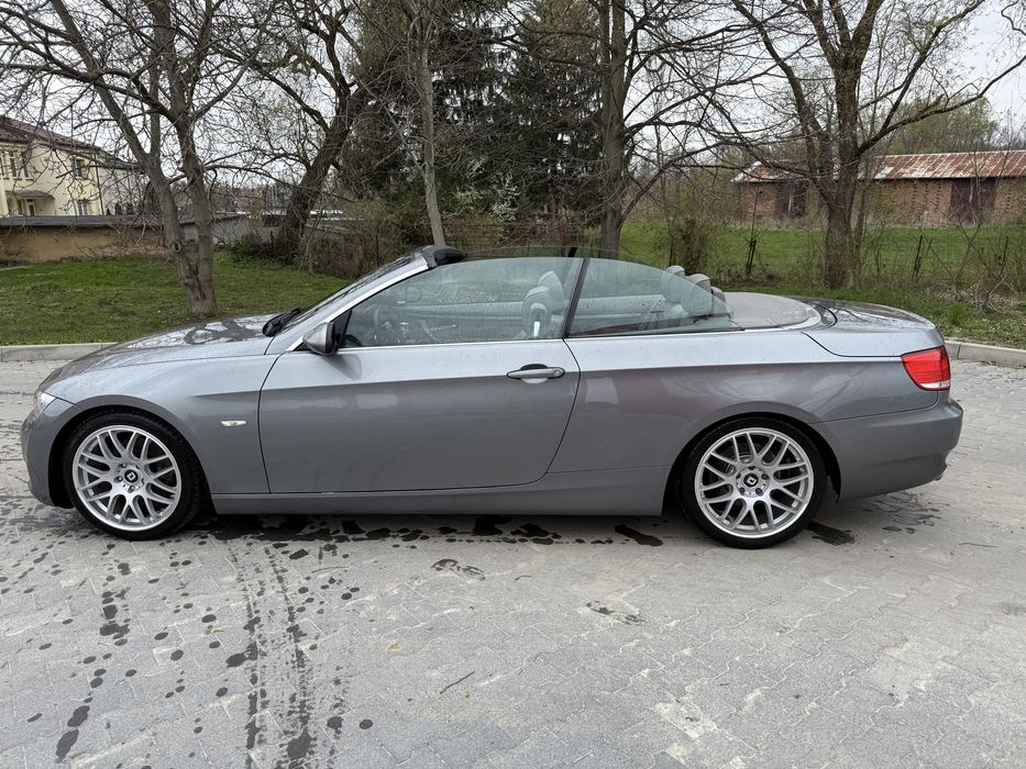Bmw E93 Cabrio 2008 r 328i