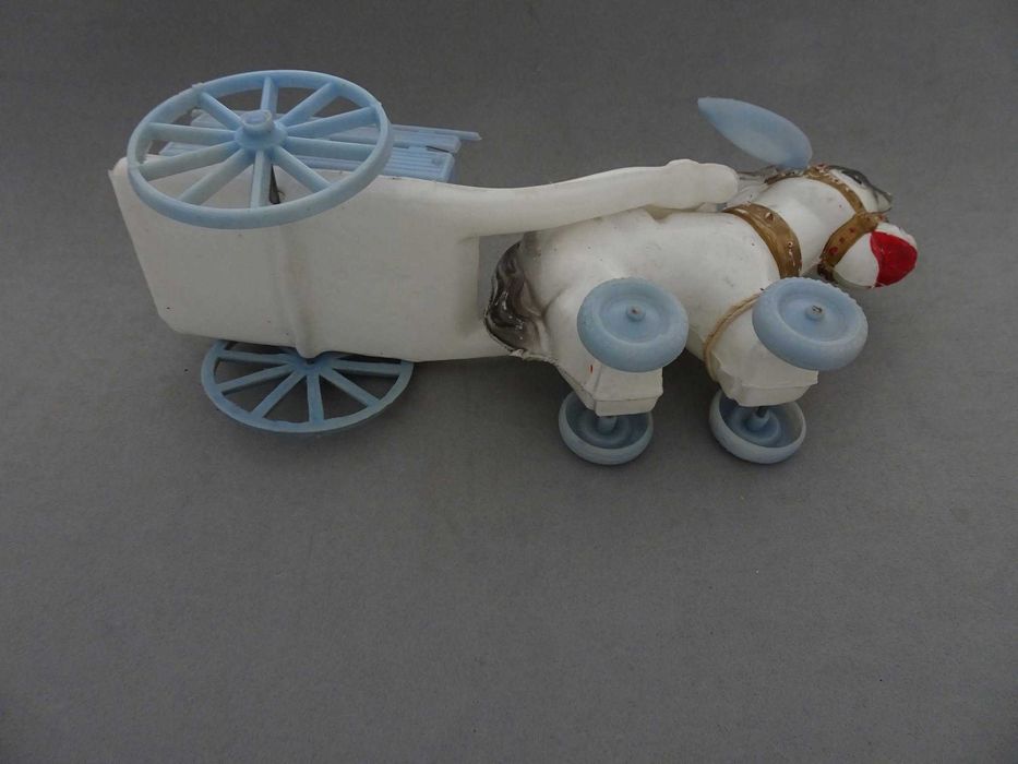 Antigo brinquedo português carroça