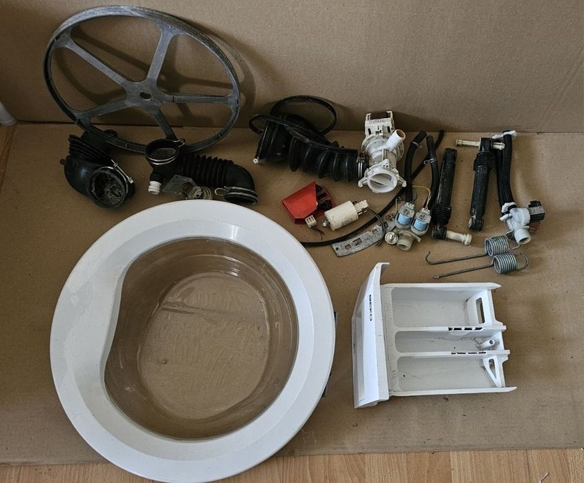 Części zamienne do pralki 
Beko WMB 51022 PL