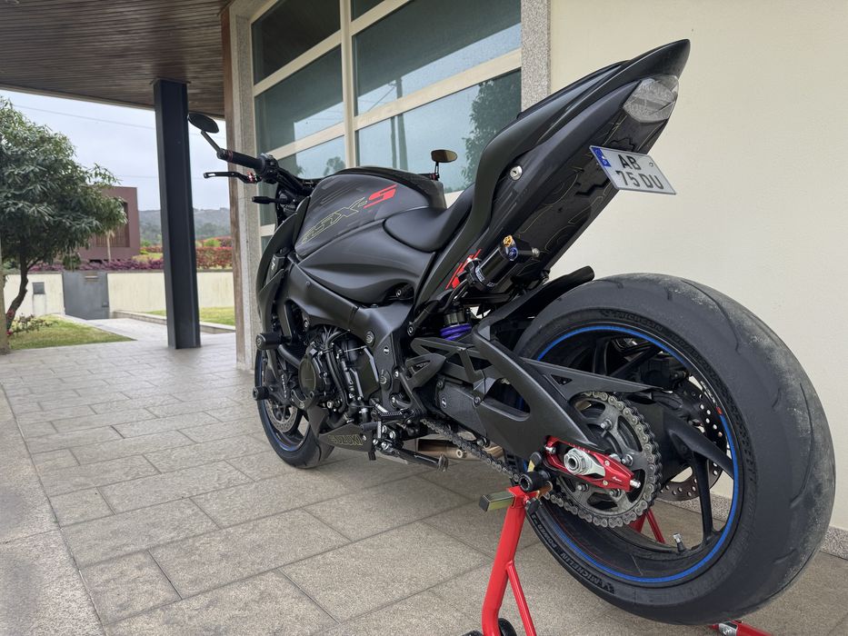 Suzuki GSX-S 1000 Black Edition 184cv Full Extras