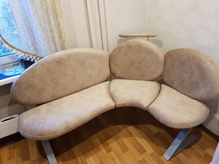 Перетяжка кухонного уголка