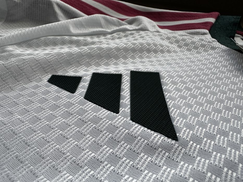 Футболка Adidas Real Madrid 26/27 Mbappe 10 Authentic Home Match Jersey