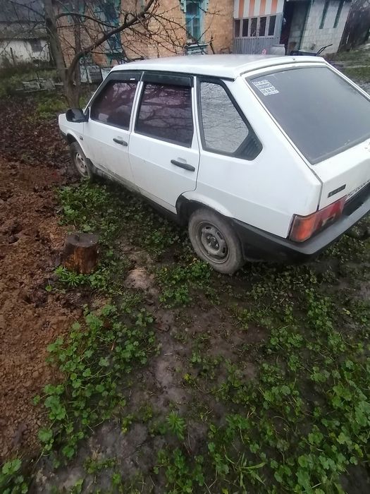 Продам  ВАЗ 2109 цілою або на запчастини