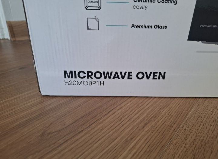 Kuchenka mikrofalowa HISENSE H20MOBP1H w oryginalnym opakowaniu nie ot