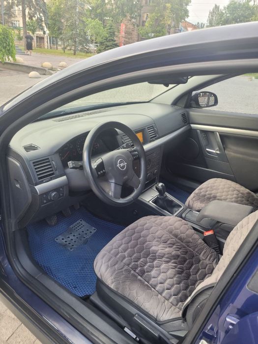 Продам Opel Vectra  в отличном состоянии!!