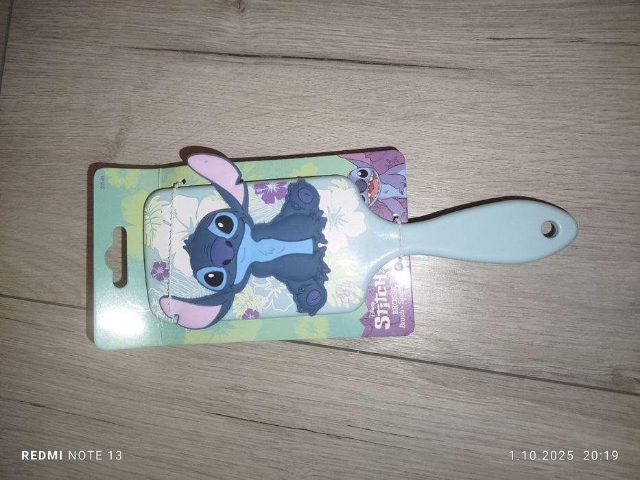 Szczotka do włosów stitch