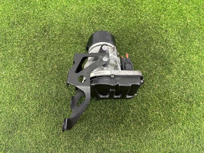 Насос гидроусилителя руля Volkswagen Touareg NF 3.0 Hybrid 2012