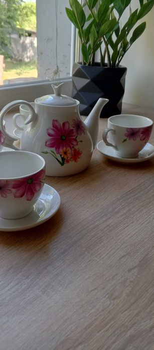 Чайний набір , фарфор
