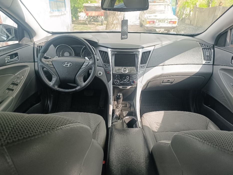 Продам Hyundai sonata 2013