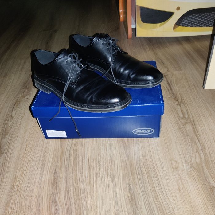 AM SHOE buty eleganckie 
Buty eleganckie