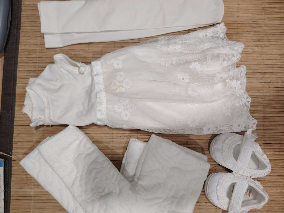 Ubranko do chrztu dla dziewczynki