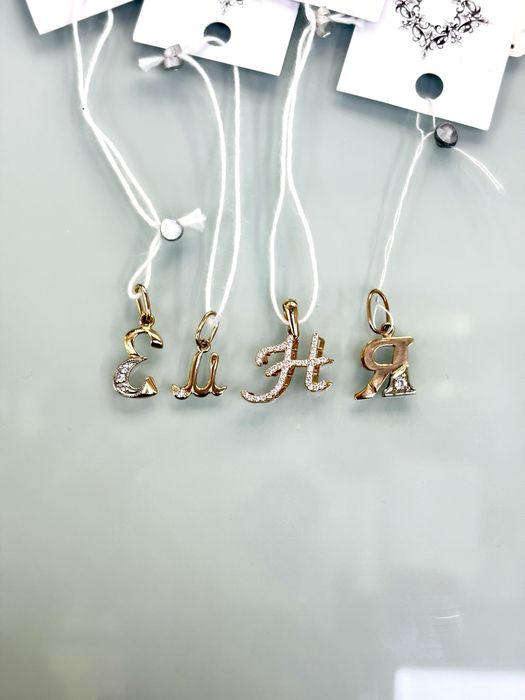 Золоті підвіски літери 585 проби