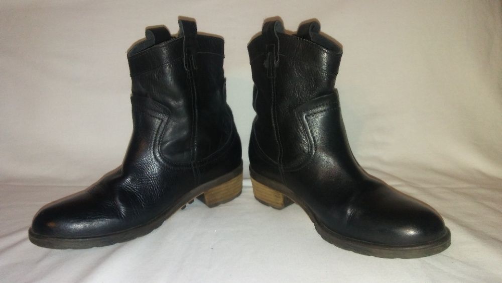 P-l-d-m by palladium botki roz. 37, dł.wkł.24,3 cm- skóra