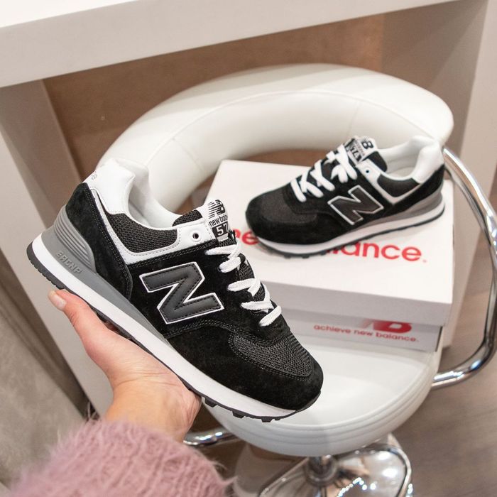 Чоловічі кросівки New balance 574 чорні з білим 37-46