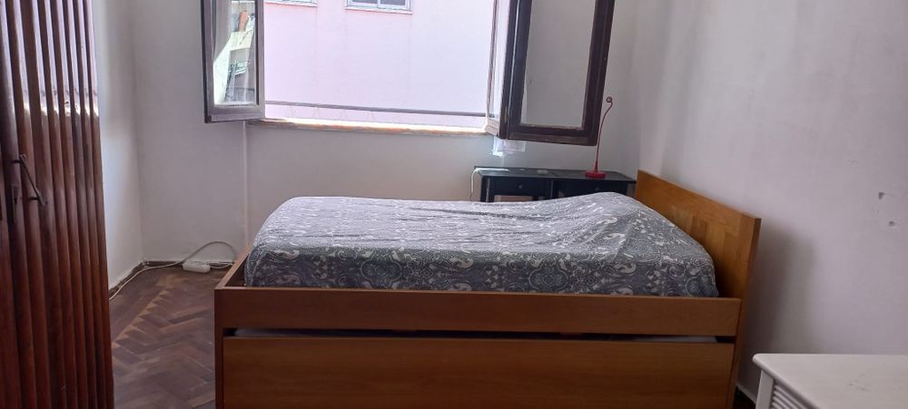 Quarto Para Arrendar