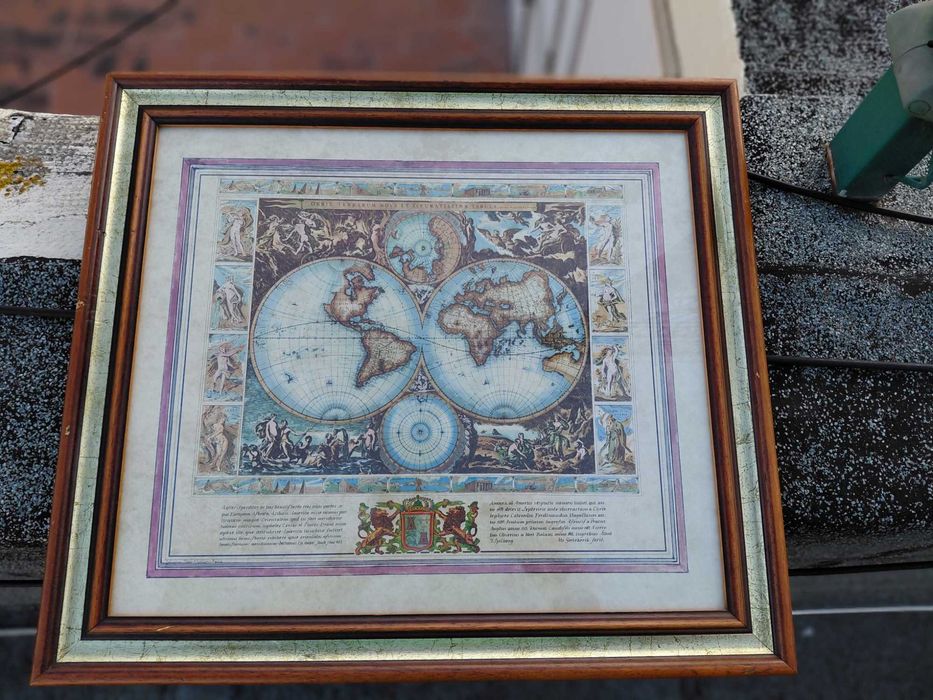 Quadro Mapa Mundo Antigo com Moldura