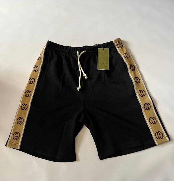 Чорні шорти Gucci