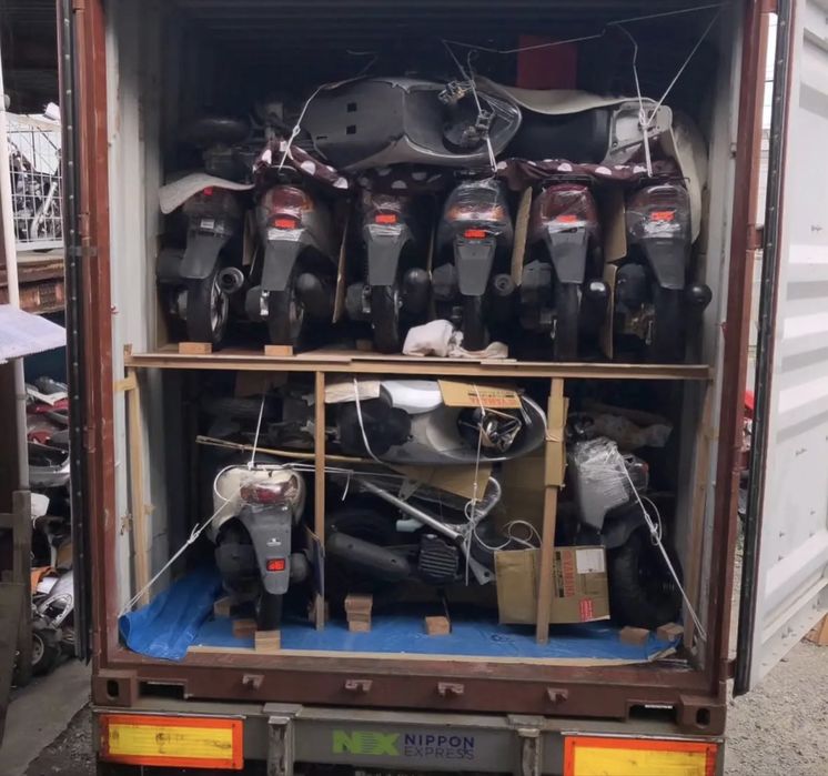 Скутер з японіі з контейнера без про бігу по Укр