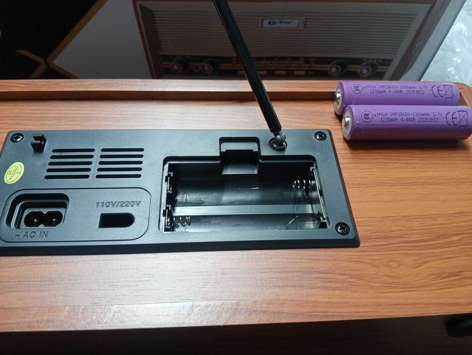 Rádio Multibanda Pu Xing PX-630BT – Bluetooth / USB / Bateria – NOVO