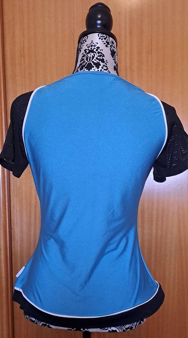 Conjunto calças e camisola fitness
