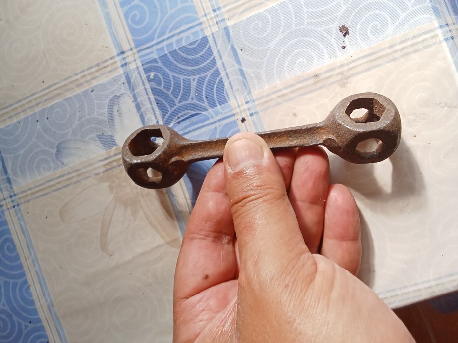 Antiga chave (ferramenta vintage)