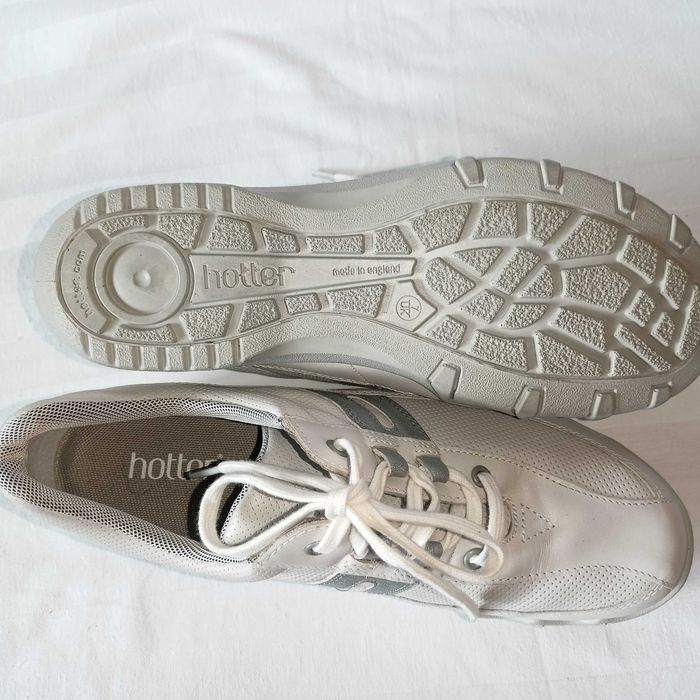 Hotter roz. 41  /UK 7/ - dł. wkł.26,5 cm- skóra- jak nowe