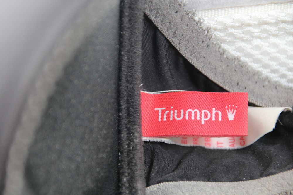 Biustonosz Triumpf 75A, czarny