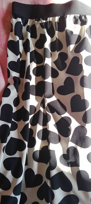 Saias e vestido novos