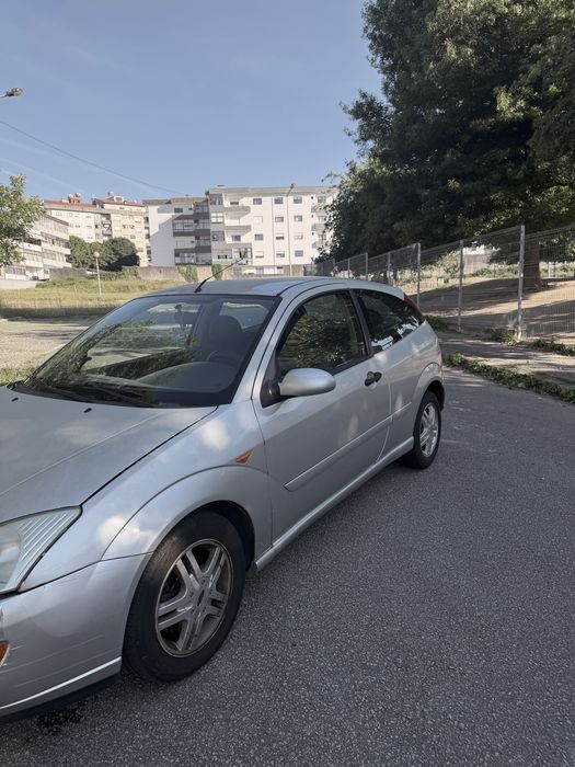 Ford Focus 1.6 zetec’s