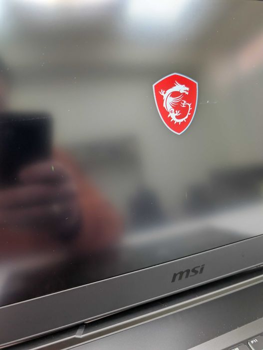 MSI GL65 Leopard 10SFKV 15,6" FHD 144Hz/i7-10750H/16GB RAM/512GB SSD/RTX 2070 8gb