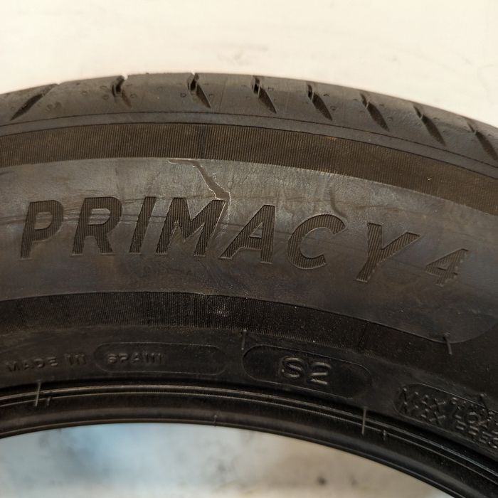 215/65R17 Michelin Primacy 4 DEMO