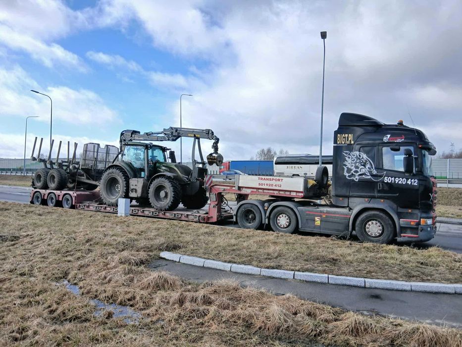 Tiefbett naczepa, naczepa niskopodwoziowa, transport mszyn