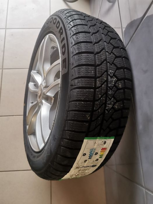 Koła zimowe 205/55R16