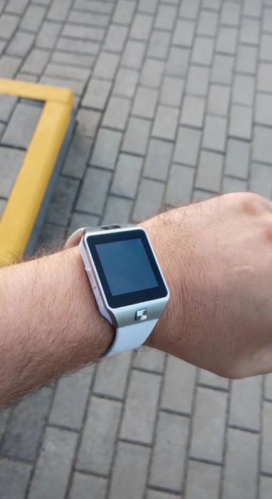 Smartwatch DZ09 elegancki