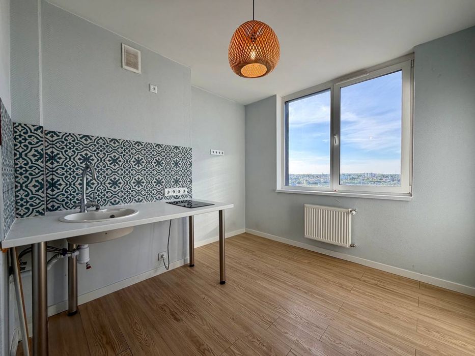 Apartment in Rivne - View 2
