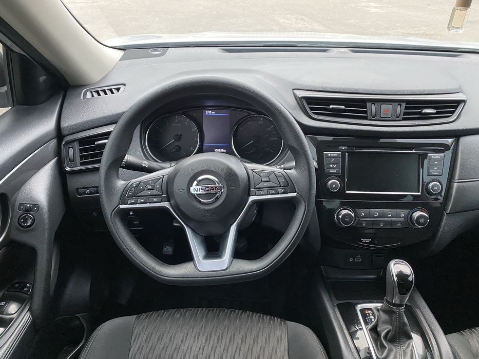 Nissan Rogue X-TRAIL 2020