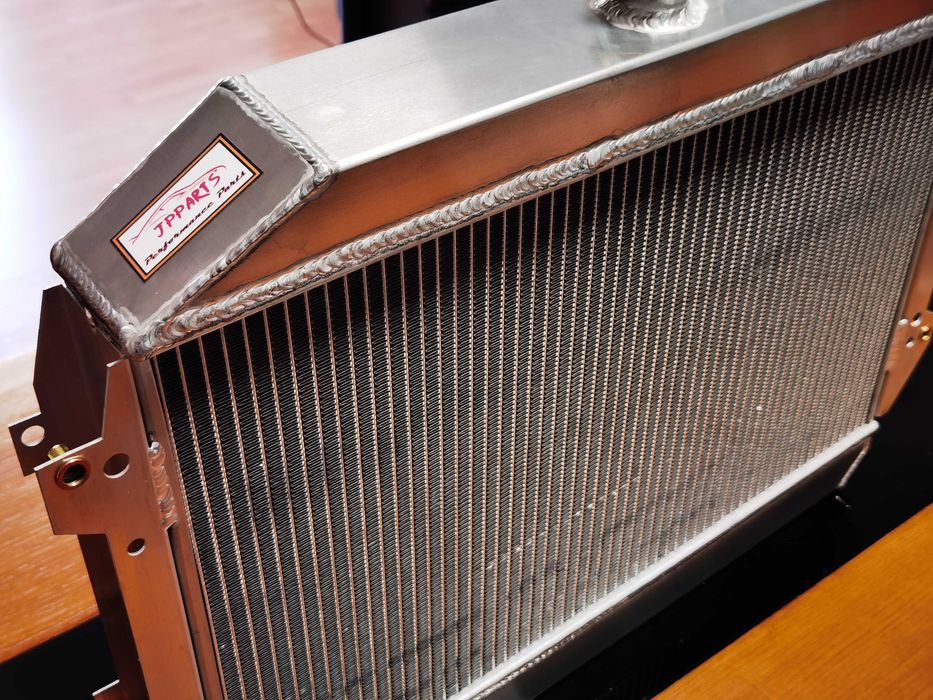 Radiador Alumínio Datsun 240Z/260Z L24/L26 desde 1970 até 1975
