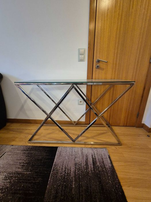 Vendo consola metalica