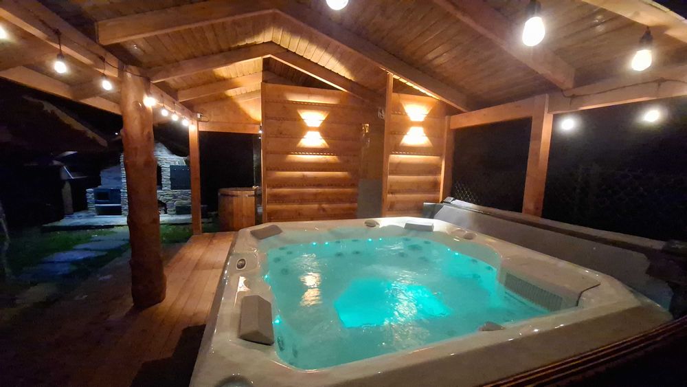 domek, pokoje do wynajęcia, sauna, jacuzzi, pstrąg