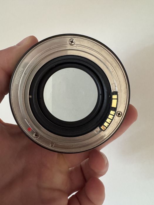 Samyang 85mm f/1.4 canon