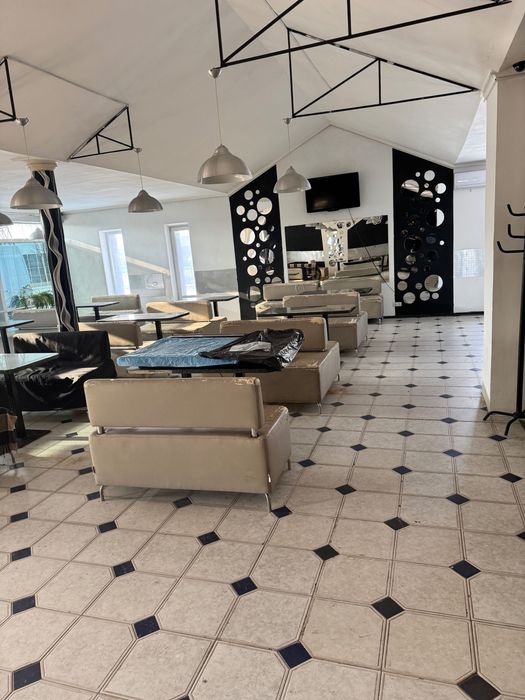 Продається приміщення: кафе, піцерія