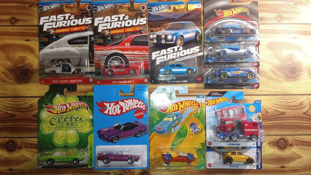 Hot Wheels　GREENLIGHT Ekspozytor Diecast w skali 1/64 dla kolekcjonerów modeli Hot