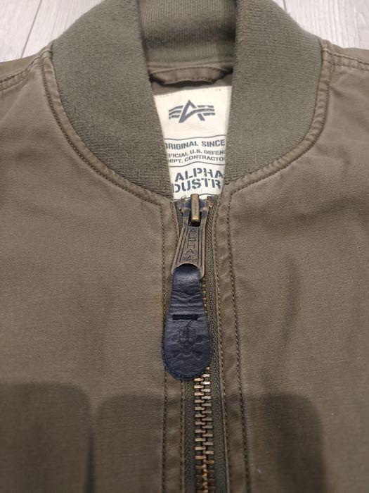 Alpha industries оригінал