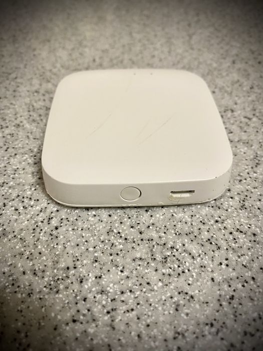 Moes Zigbee ZW-HUB‌ шлюз