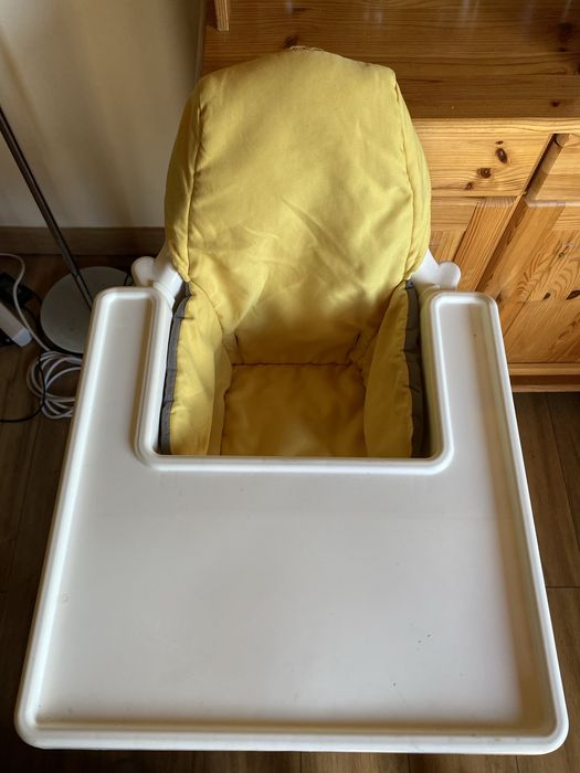 Cadeira de refeicao IKEA
