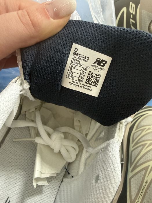 Кросівки  New balance чоловічі . Не носились взагалі - стан ідеальний.