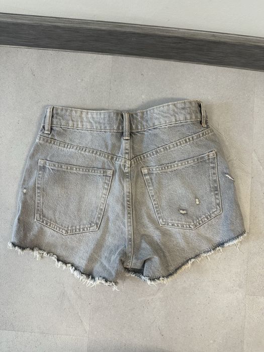 Spodenki jeansowe Zara