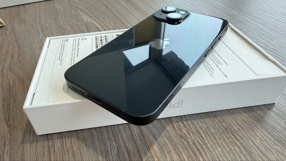 Продам  Apple iPhone 14 128Gb Midnight физическая сим